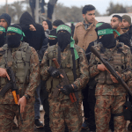 Hoskinson Says Cardano Holders Contributing to Low TVL, Questions User Participation